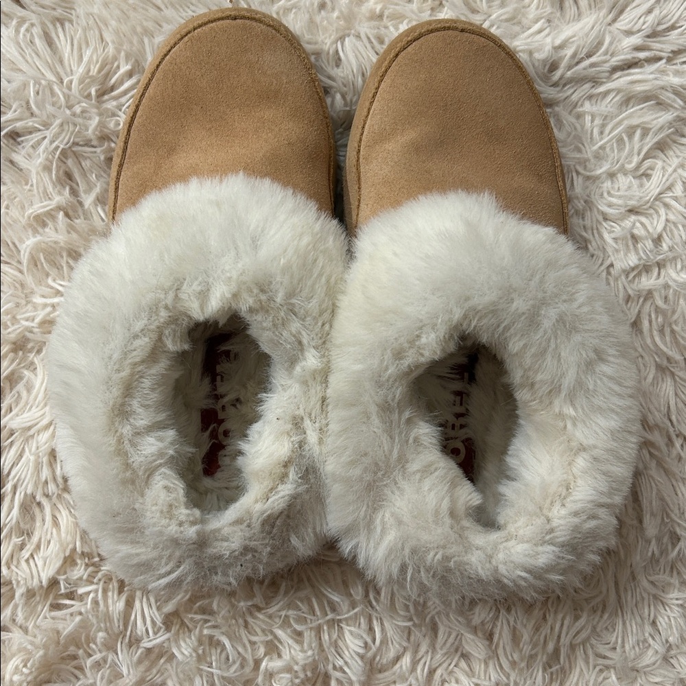Sorel Cream and Brown Fur-Lined Slippers